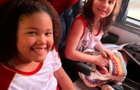 Hoje foi dia de aprender fora da sala de aula!