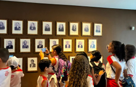 Alunos do 4º e 5º ano tiveram a oportunidade de conhecer o Palácio Anchieta